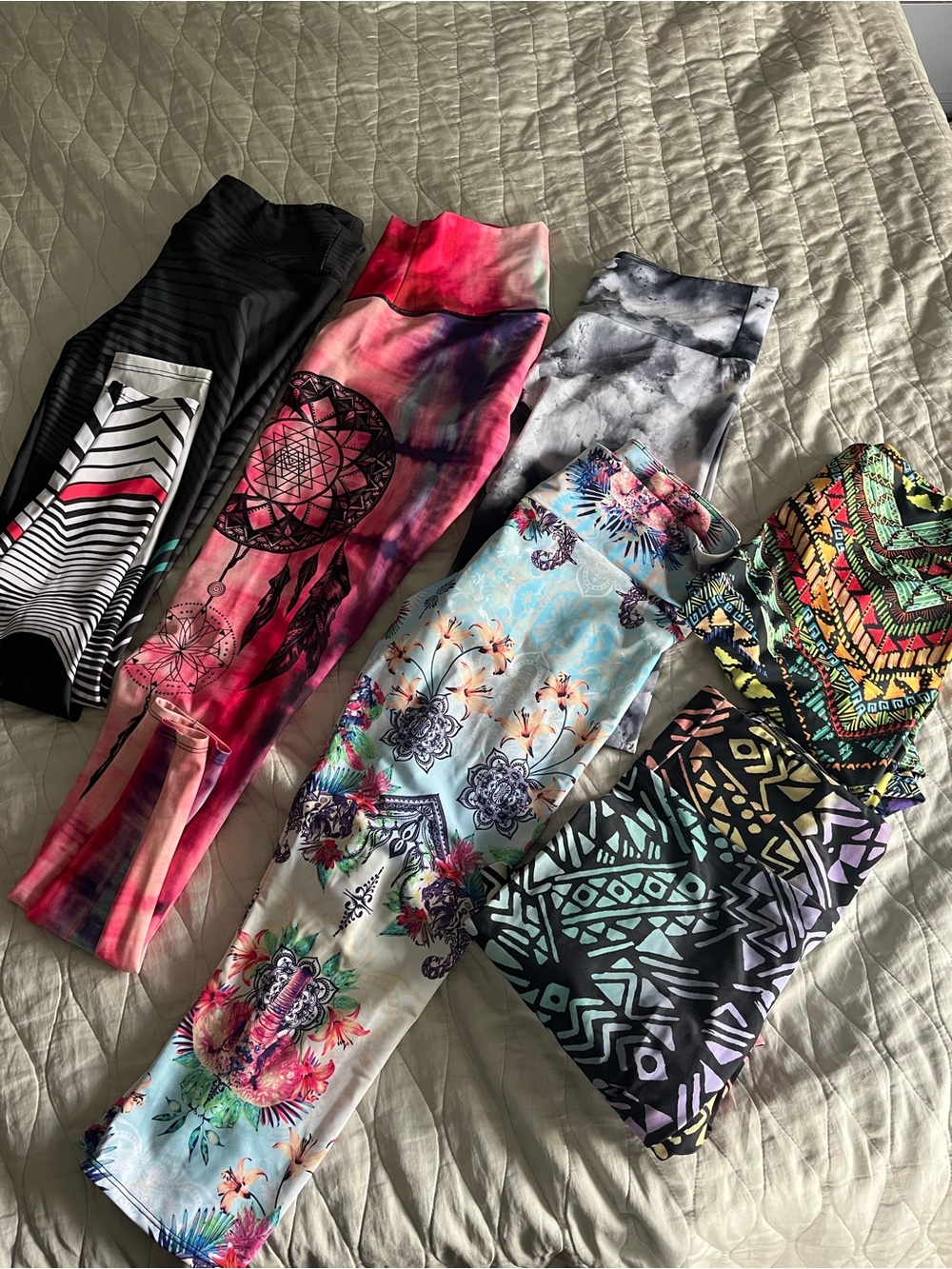 Onzie Multicolored Printed Yoga Leggings Bundle - S/M